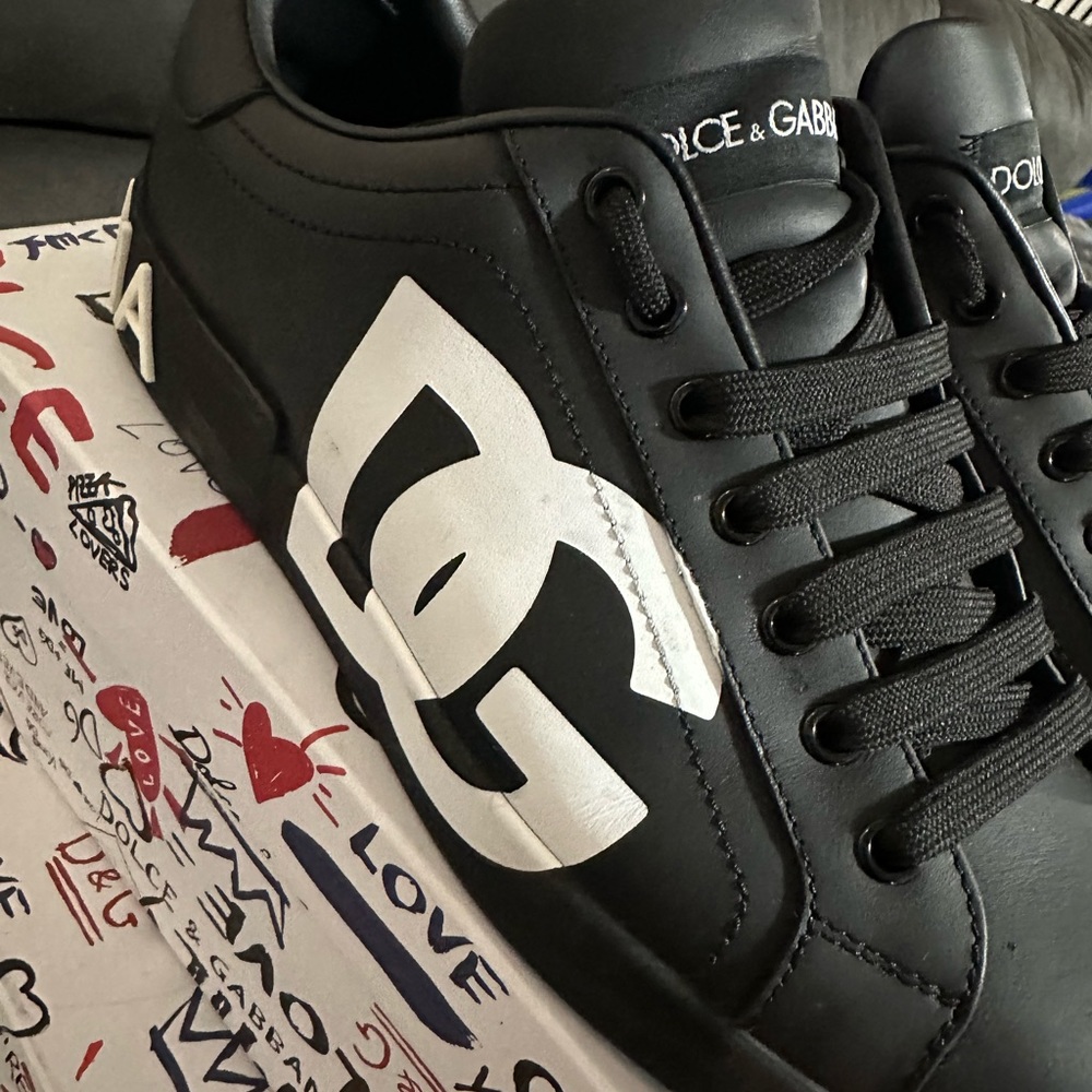 Dolce and gabbana sneakers